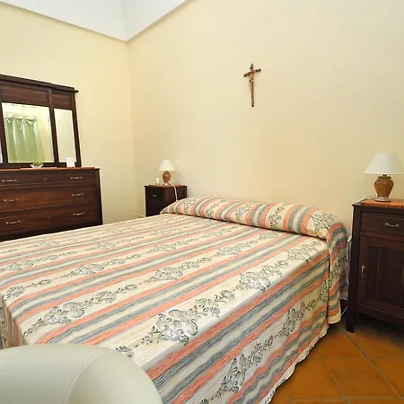 Dei Pini Vila Alliste